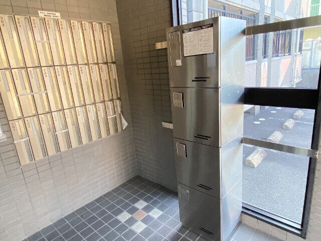 教育大前駅 徒歩6分 1階の物件外観写真