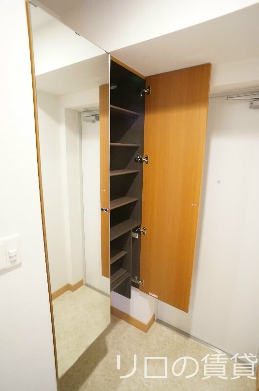 吉塚駅 徒歩8分 6階の物件内観写真