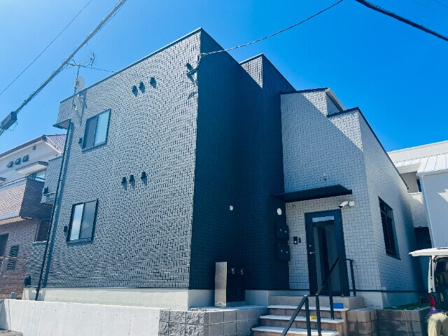 香椎花園前駅 徒歩6分 1階の物件外観写真