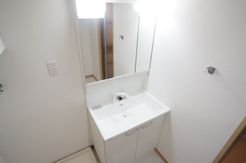 大橋駅 徒歩27分 3階の物件内観写真