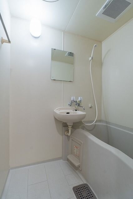 大橋駅 徒歩6分 4階の物件内観写真