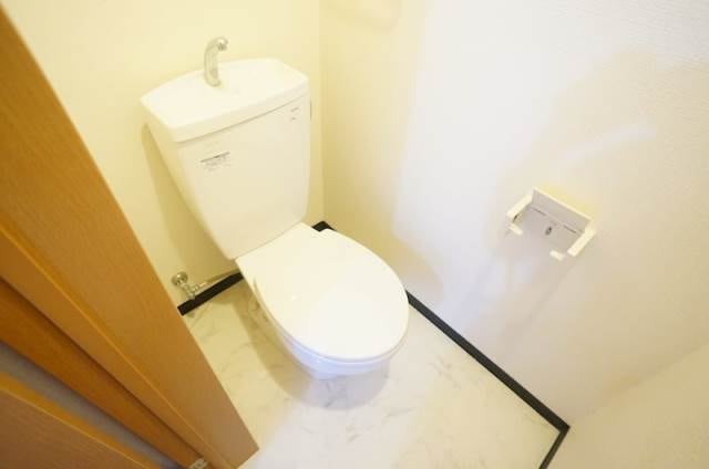 GOLDWING東比恵の物件内観写真