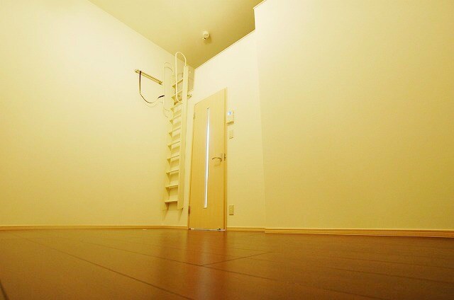 箱崎駅 徒歩4分 2階の物件内観写真