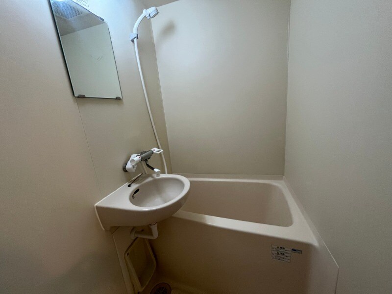 エルフコート新宮の物件内観写真