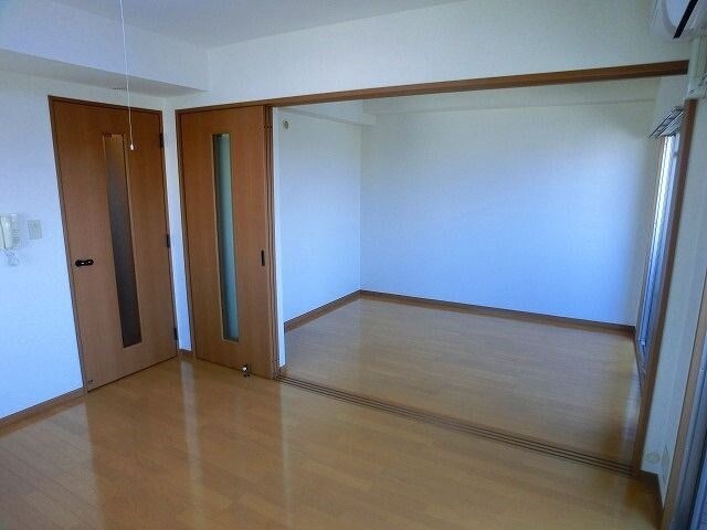 大橋駅 徒歩7分 5階の物件内観写真