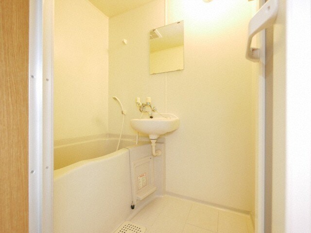 大橋駅 徒歩8分 5階の物件内観写真