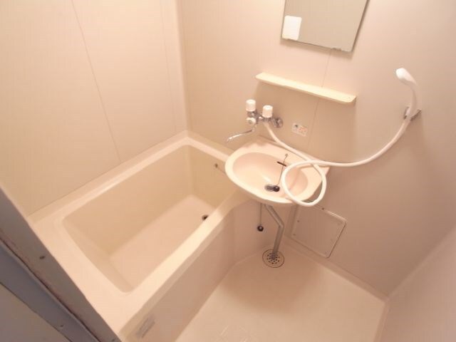 箱崎駅 徒歩12分 2階の物件内観写真