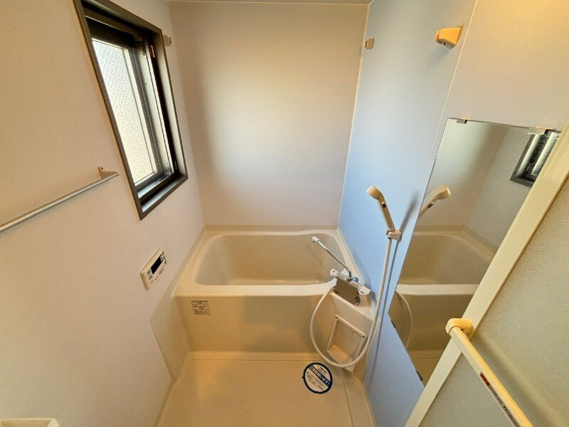 ギャラクシーヴィーラブライトの物件内観写真