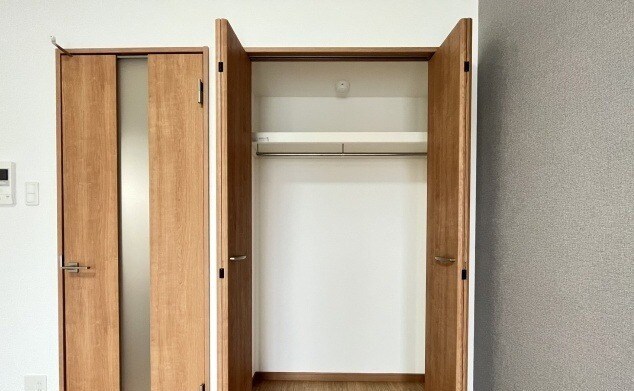 新入駅 徒歩36分 4階の物件内観写真