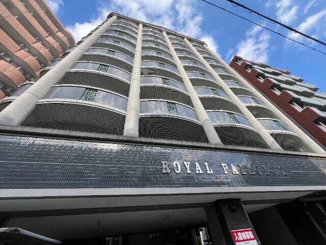 競馬場前駅 徒歩5分 7階の物件外観写真