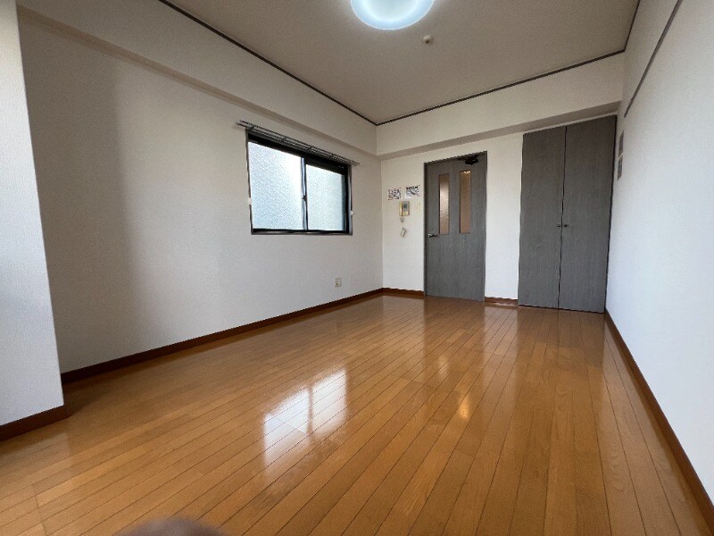 競馬場前駅 徒歩5分 10階の物件内観写真