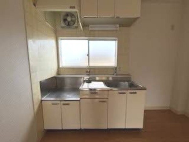 本城駅 徒歩7分 2階の物件内観写真