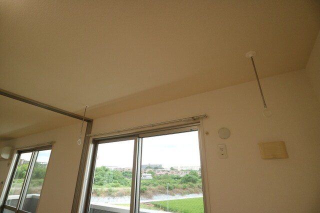 明石駅 バス19分  二ツ屋バス停下車：停歩6分 2階の物件内観写真