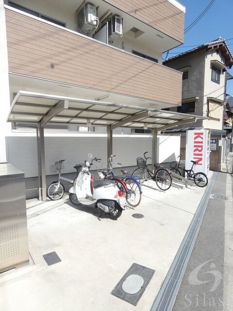 出戸駅 徒歩4分 1階の物件外観写真