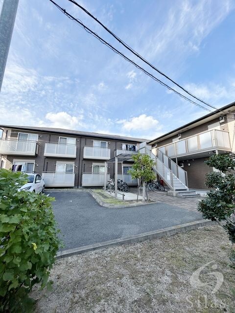 仁川駅 徒歩3分 1階の物件外観写真