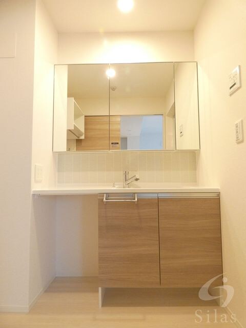 西宮北口駅 徒歩7分 2階の物件内観写真