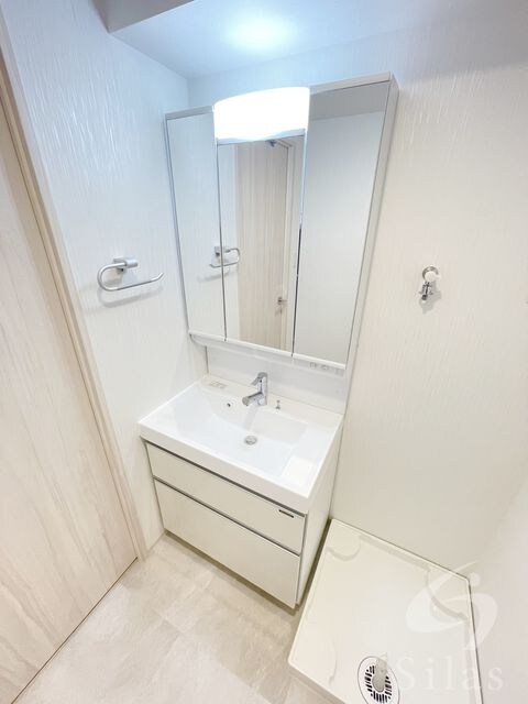 弁天町駅 徒歩2分 3階の物件内観写真