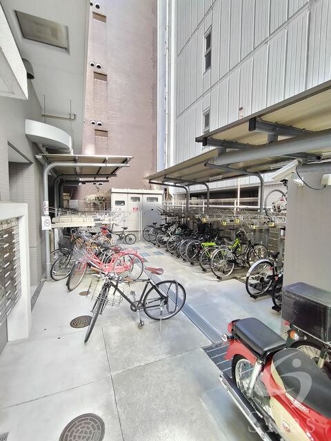 尼崎駅 徒歩2分 6階の物件外観写真