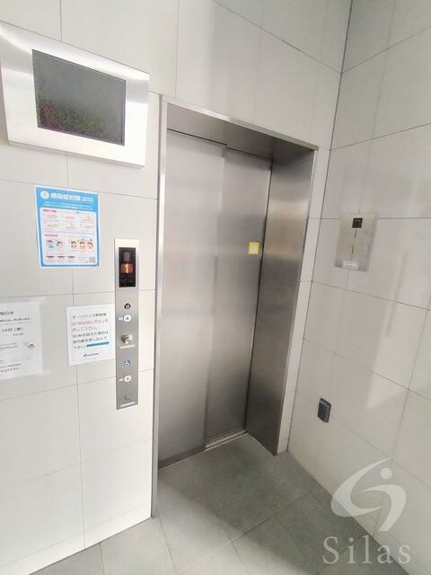 尼崎駅 徒歩2分 6階の物件外観写真