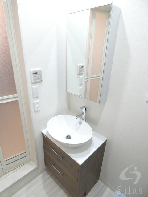 鳴尾・武庫川女子大前駅 徒歩8分 1階の物件内観写真