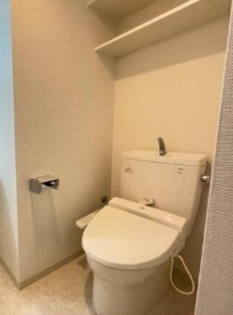 尼崎駅 徒歩1分 8階の物件内観写真