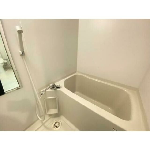 尼崎駅 徒歩1分 8階の物件内観写真