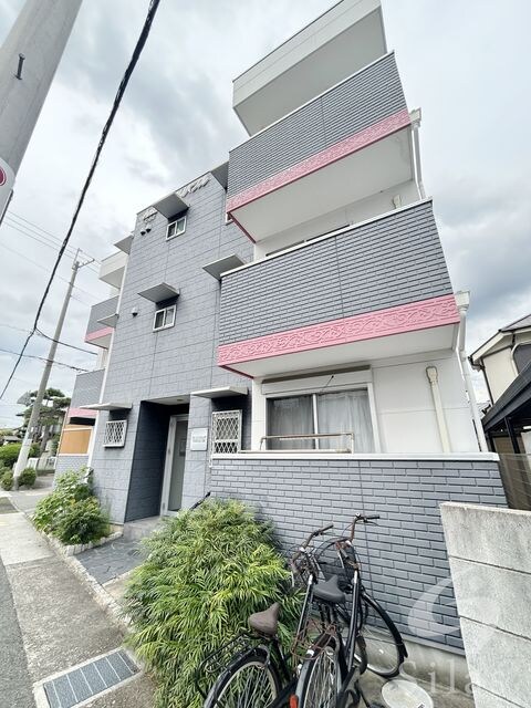 川西能勢口駅 徒歩3分 1階の物件外観写真