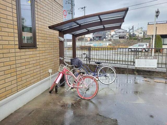 滝山駅 徒歩3分 1階の物件外観写真