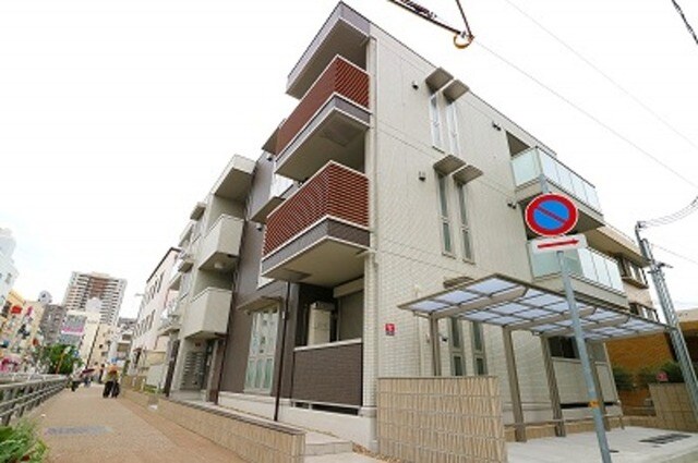 西宮北口駅 徒歩4分 1階の物件外観写真