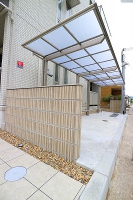 西宮北口駅 徒歩4分 1階の物件外観写真