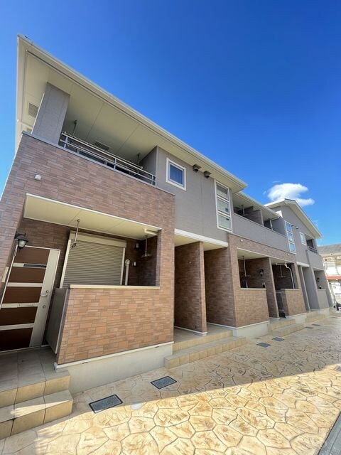 岡町駅 徒歩3分の物件外観写真