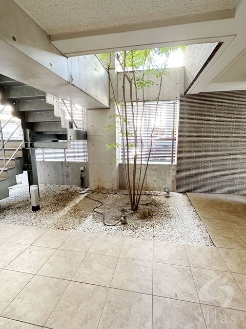 摂津本山駅 徒歩5分 1階の物件外観写真