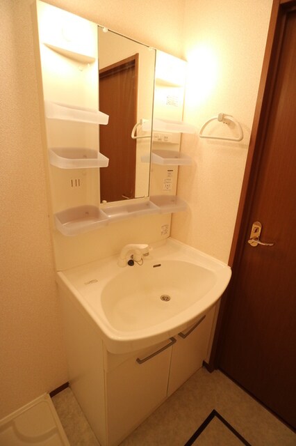 大久保駅 徒歩14分 1階の物件内観写真