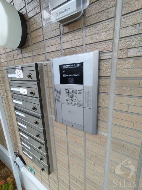 岡町駅 徒歩5分 1階の物件外観写真