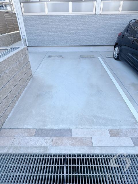 猪名寺駅 徒歩4分 1階の物件外観写真