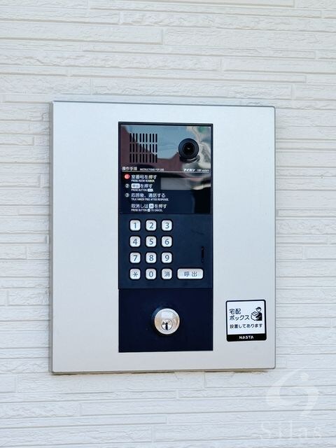 猪名寺駅 徒歩4分 1階の物件外観写真