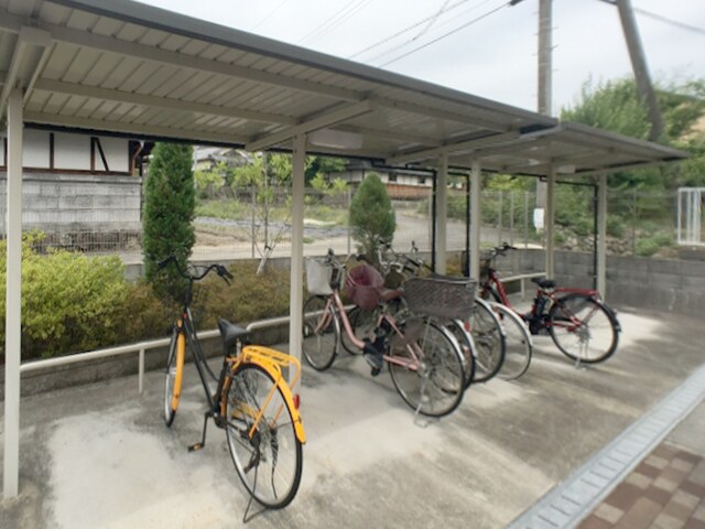 多田駅 徒歩6分 1階の物件外観写真