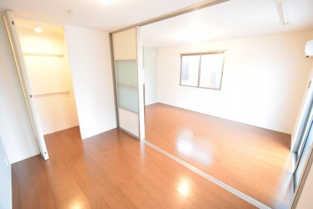 伊丹駅 バス30分  鴻池東バス停下車：停歩3分 1階の物件内観写真