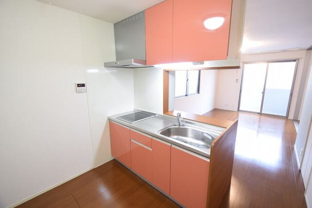 伊丹駅 バス30分  鴻池東バス停下車：停歩3分 1階の物件内観写真