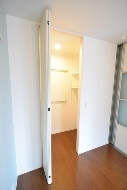 伊丹駅 バス30分  鴻池東バス停下車：停歩3分 1階の物件内観写真