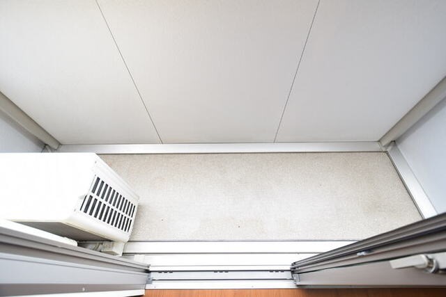 伊丹駅 バス30分  鴻池東バス停下車：停歩3分 1階の物件内観写真