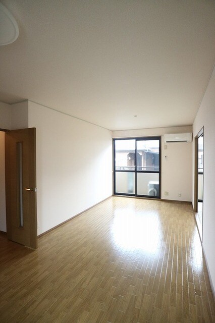 仁川駅 徒歩12分 1階の物件内観写真