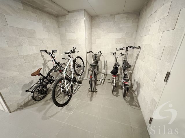 西宮駅 徒歩5分 1階の物件外観写真