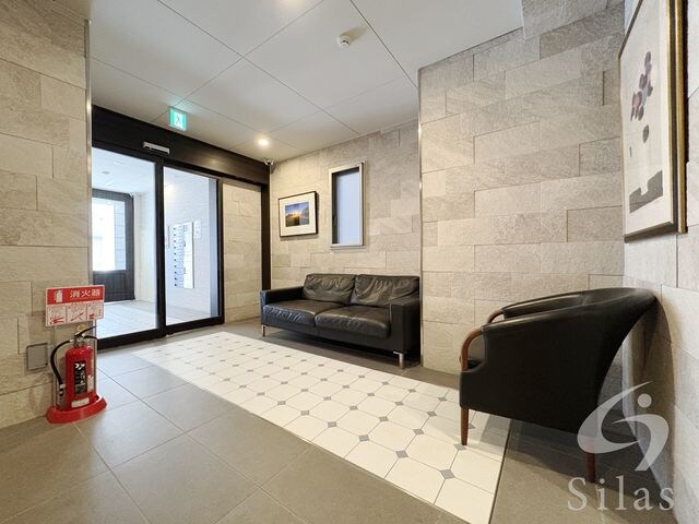 西宮駅 徒歩5分 1階の物件外観写真