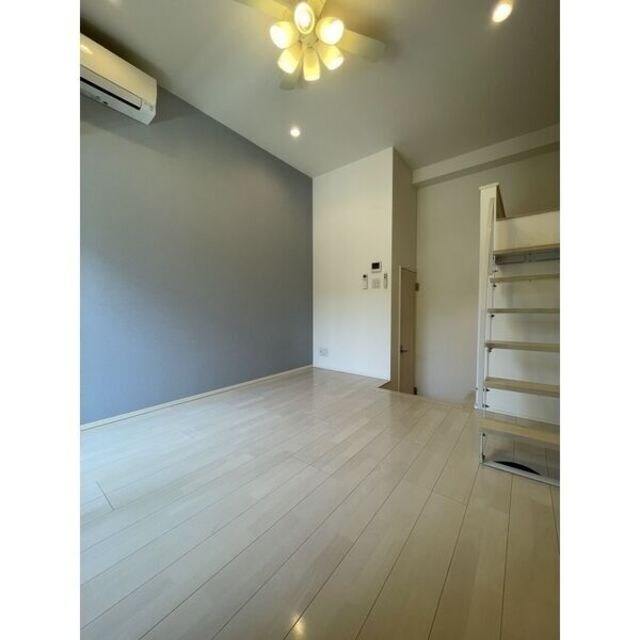 宝塚駅 徒歩8分 2階の物件内観写真