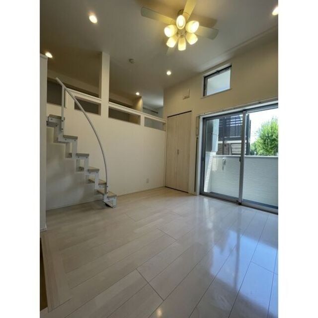 宝塚駅 徒歩8分 2階の物件内観写真