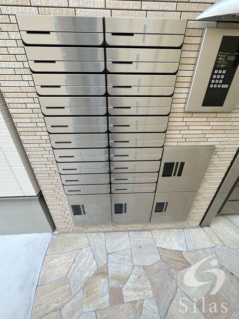 瓢箪山駅 徒歩6分 3階の物件外観写真