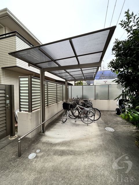 茨木駅 徒歩4分 1階の物件外観写真