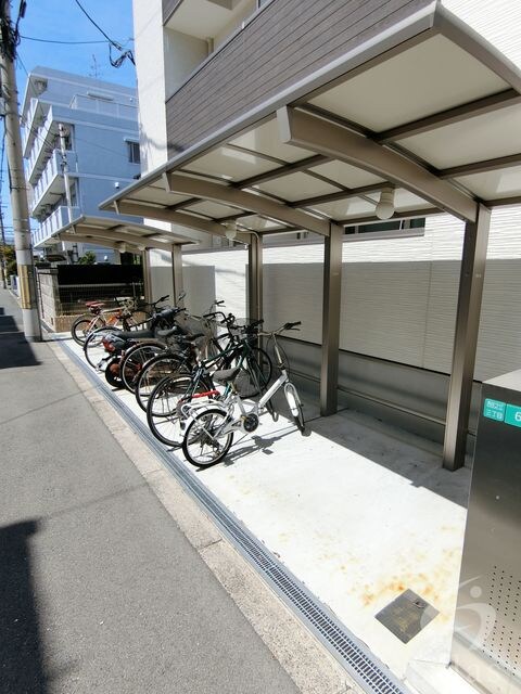 住ノ江駅 徒歩8分 1階の物件外観写真