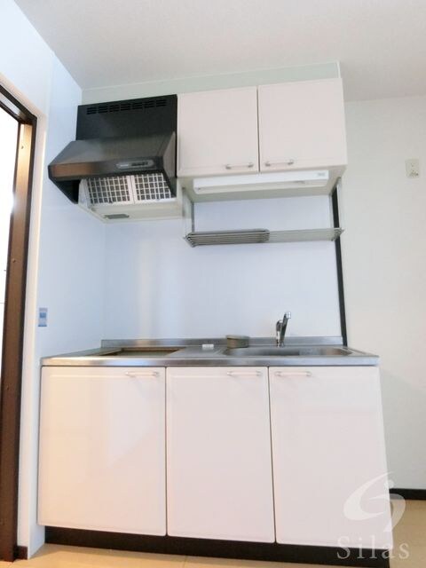 杉本町駅 徒歩3分 2階の物件内観写真